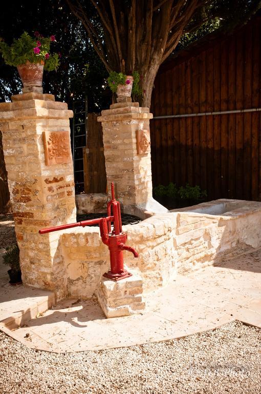 Country House La Cipolla D'Oro Potenza Picena Exterior photo